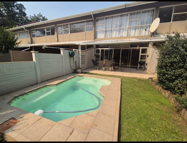 2 BEDROOM SECTIONAL TITLE FOR SALE IN THREE RIVERS PROPER